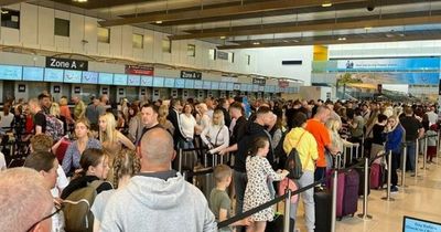 Manchester Airport 'madness' as passengers face 2-hour security queues