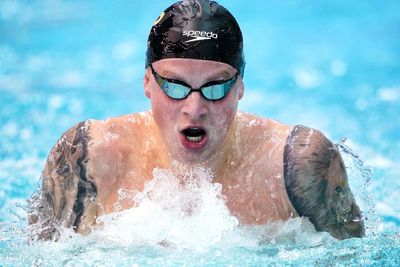 Adam Peaty training with British Canoeing in bid to be fit for Commonwealth Games