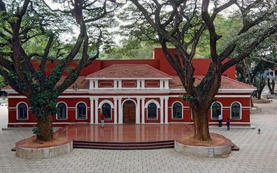 Bengaluru’s University Visvesvaraya College of Engineering building dons a new look