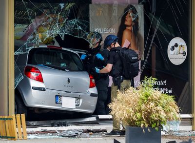 14 school children from German state of Hesse among those hurt in Berlin car crash - Berlin police