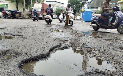 ‘BMRCL will repair Mysuru Road potholes within three days’