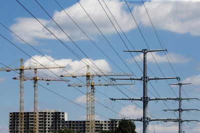 Ukraine eyes billions in euros from Europe electricity exports