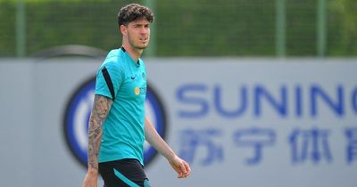 Alessandro Bastoni's agent makes definitive future statement amid Manchester United links