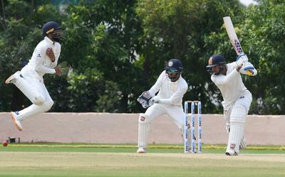 Karan Sharma guides Uttar Pradesh to the Ranji semifinals