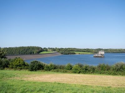 Two people missing after boat capsizes on Devon lake