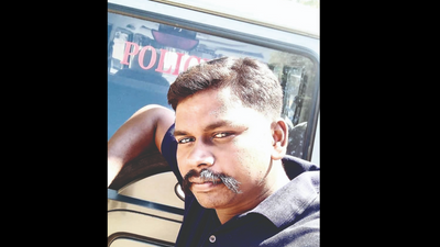 Tamil Nadu: Slap lands fake cop in police net in Poonamallee