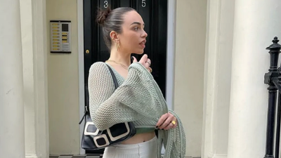 Cartia Mallan Got Busted FaceTuning Her Pics Fans Wanna Know WTF She Was Trying To Edit