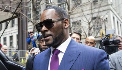 Feds ask New York judge to sentence R. Kelly to more than 25 years in prison