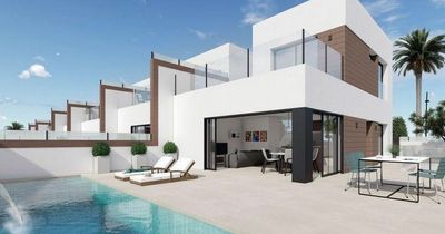 What you can buy for £240,000 in Spain as cost of living crisis pushes UK homeowners to move abroad