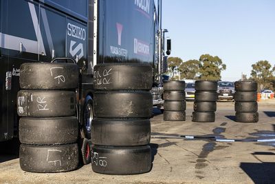 Supercars outlaws natural tyre warming