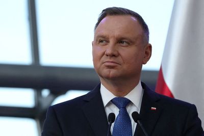 Polish president says calls with Putin like speaking to Hitler -Bild