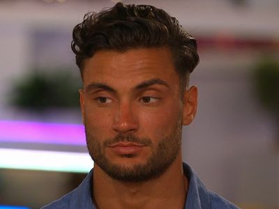 Love Island fans annoyed that ‘tomorrow night’ preview is missing from new series