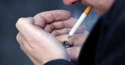 Legal age for buying cigarettes should rise by one year every year says report