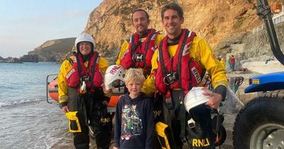 Quick-thinking six-year-old boy saves lives of two tourists trapped on beach
