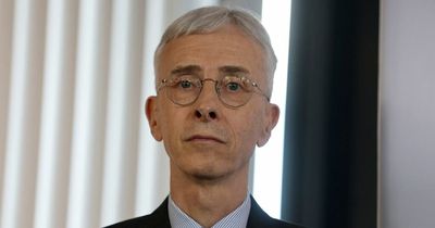 Paris police chief 'says sorry' after Champions League final disgrace