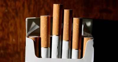 Legal age for buying cigarettes should rise by a year every year, report states