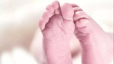 Bihar: 3-day-old baby dies in Sasaram hospital due to non-functional ACs and fans