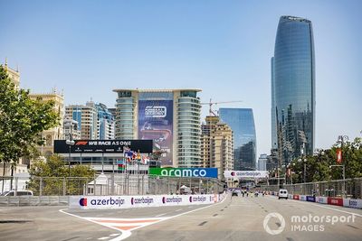 F1 confirms new approach to pitlane lines from Baku weekend