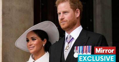 Uneasy Harry should have put on happy face like Meghan Markle to respect Queen, says expert