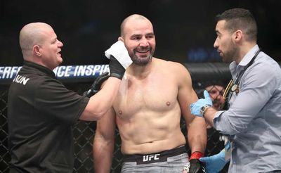 Teixeira Set to Write Underdog Story With First Title Defense at UFC 275
