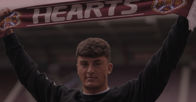 Lewis Neilson completes Hearts transfer as Dundee United defender pens three-year deal