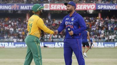South Africa win toss, opt to field against India in first T20I