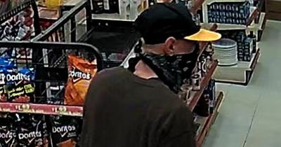 Man with 'Irish accent' wanted over terrifying armed robbery in supermarket in Canada