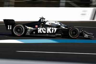 Calderon hopes to inspire young girls with IndyCar efforts