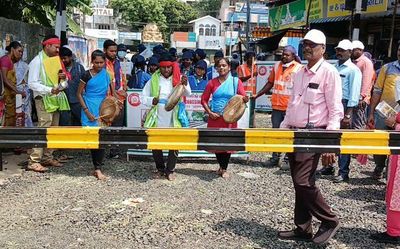 Level crossing awareness week observed