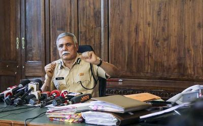 Mumbai CP sounds caution in filing molestation, child crime cases