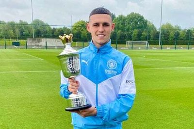 Man City’s Phil Foden named PFA Young Player of the Year for second season running