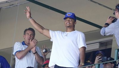 Justin Fields shows some power at Wrigley Field