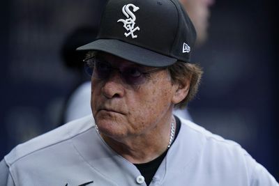 Tony La Russa inexplicably called for an intentional walk on a 1-2 count and, oh wow, did it backfire