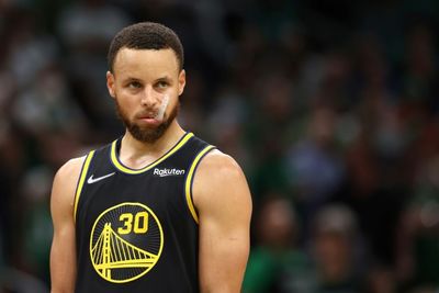 Warriors' Curry says he'll play game 4 despite foot injury