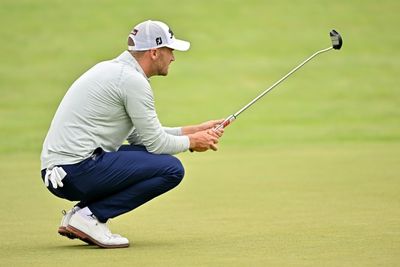 Clark takes Canadian Open lead