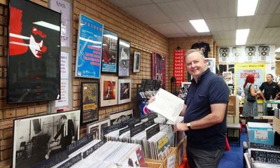 Ardern’s fiance takes swipe at Albanese’s outdated music taste after leaders exchange records