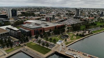 Geelong's Commonwealth Games involvement under threat as feud with Victorian government intensifies