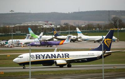 Ryanair urged to get rid of 'racist' questionnaire by Scottish Greens