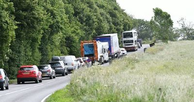 Download Festival causing long queues and slow moving traffic as thousands flock to event