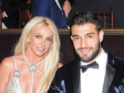 Britney Spears pictured in ‘Just Married’ car with husband Sam Asghari