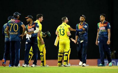 Sri Lanka fined 40% of match fee for slow-over rate in second T20 against Australia