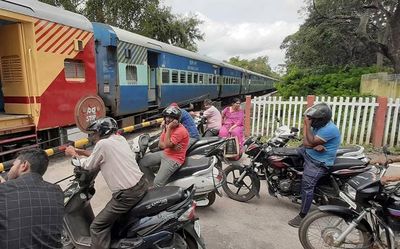 Awareness campaign conducted on level crossing safety