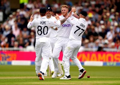 Ben Stokes and James Anderson strike as England halt New Zealand charge