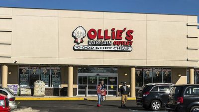 Ollie's Bargain Outlet Shows Rising Price Performance, Jumps To 87 RS Rating