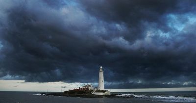 Met Eireann gives rare weekend forecast as storm remnants unleash weather bedlam in Ireland