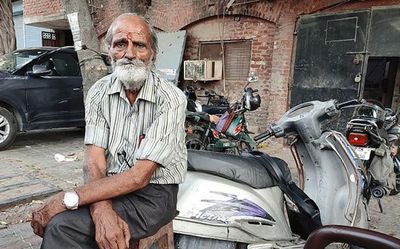 In tense Kanpur, many friendships stay strong