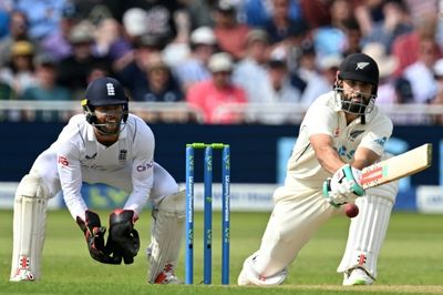New Zealand take command against England in second Test