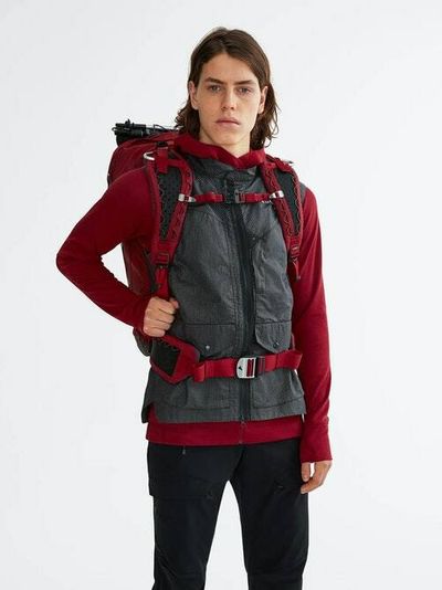 Klättermusen's Ansur cotton repels water and wind naturally