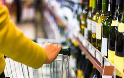 Govt review looks at returning wine and beer to corner stores