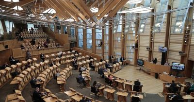 Lanarkshire primaries win place in final of Scottish Parliament's Euroquiz